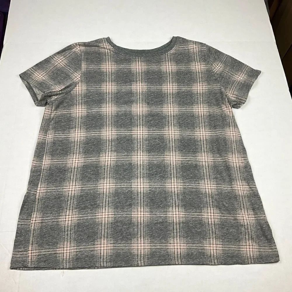Torrid womens Classic Fit T-Shirt Plaid Short Sleeve Stretchy Casual Tee 2 2X